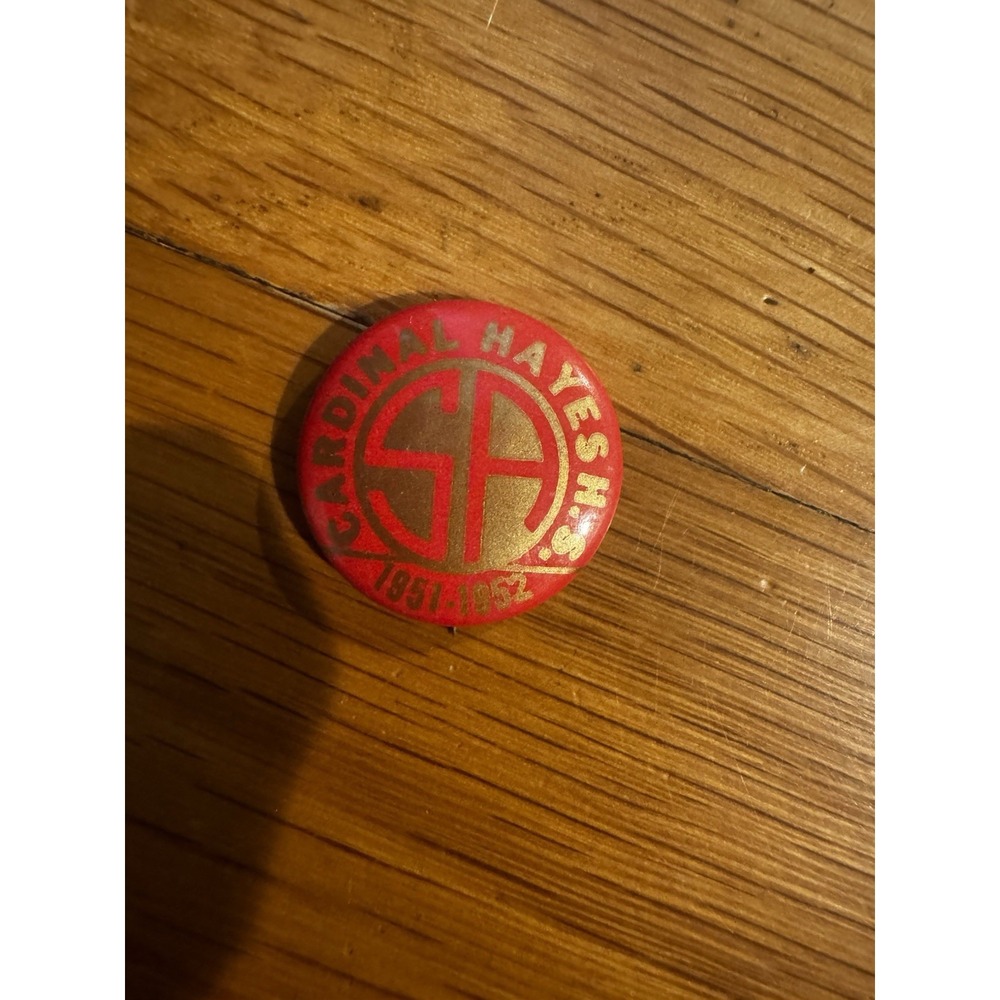 Vintage Cardinal Hayes High school‎ Bronx NY Pin back Pin Button Red Gold 51-52